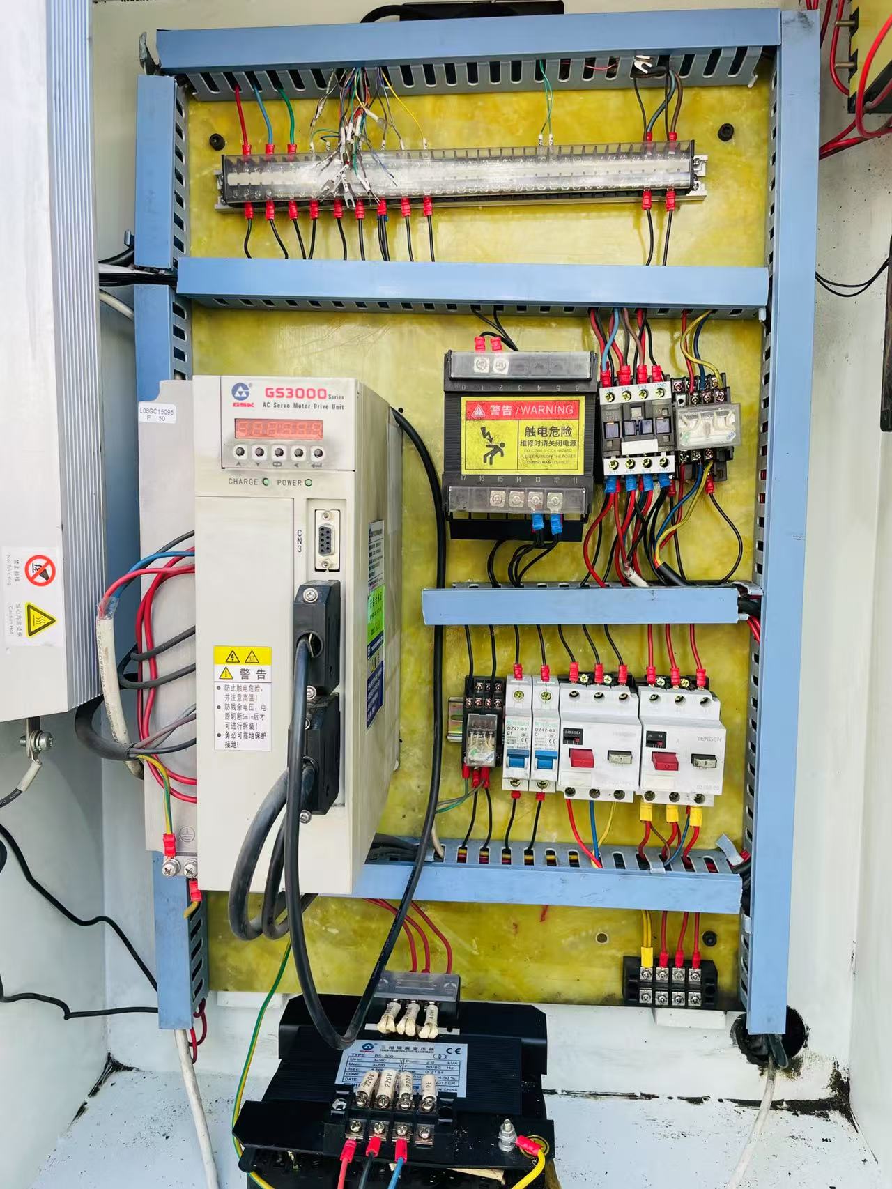 同款2臺0640數控車方機床 配廣數980tb3系統,伺服主軸帶飛刀盤動力頭